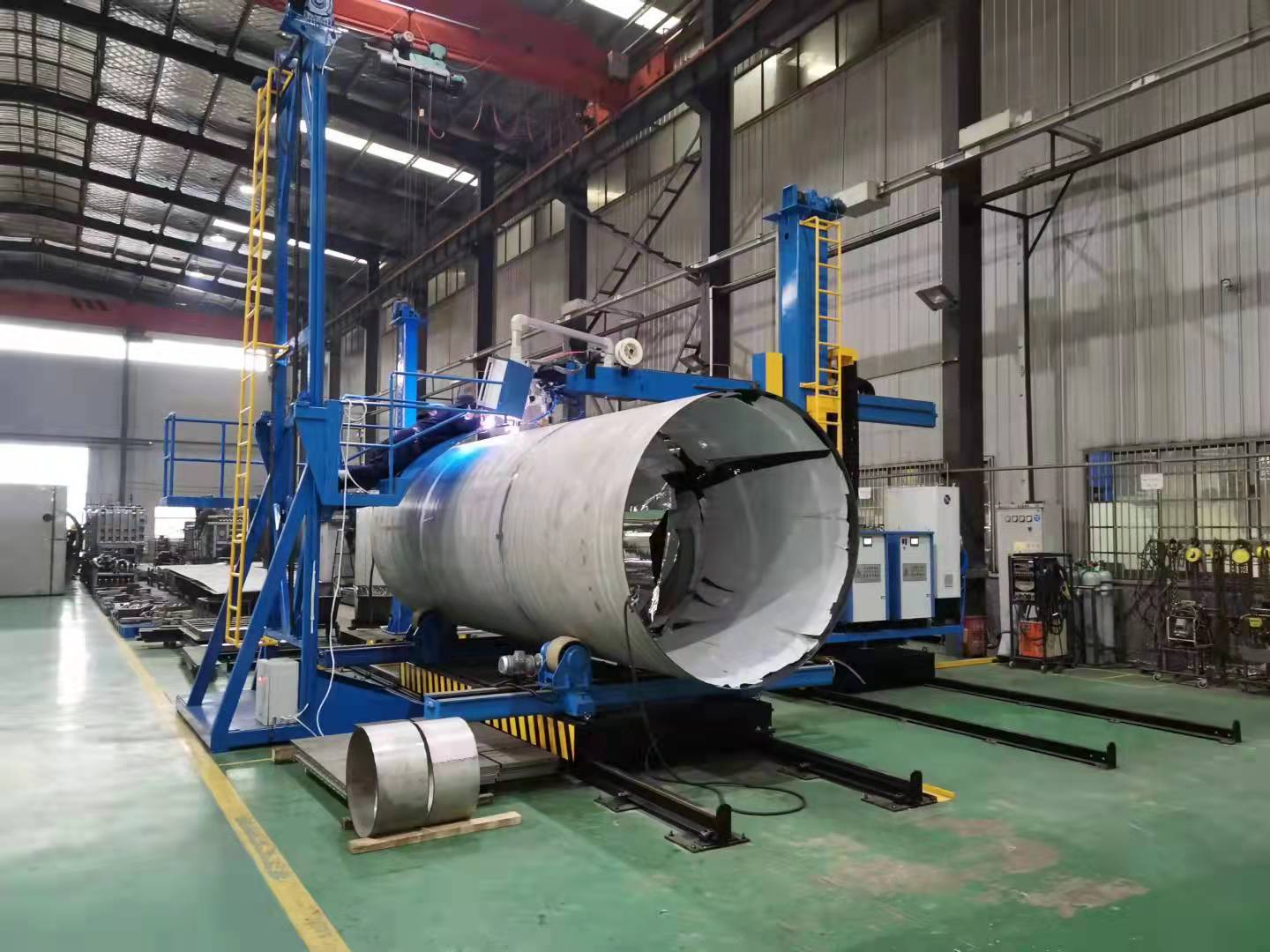 十字操作機自動焊機